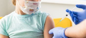 Capitais começam a vacinar crianças contra a covid-19