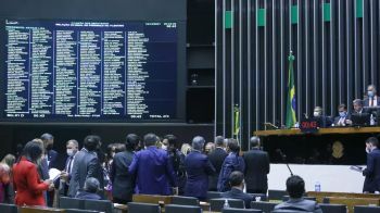 Câmara aprova Auxílio Brasil permanente de R$ 400