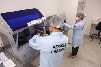 Laboratório de Genética Forense emite 82 laudos a partir de exames periciais de DNA