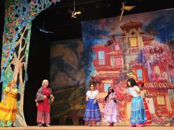 Aracaju recebe espetáculo infantil 'O Encanto – Família Madrigal'