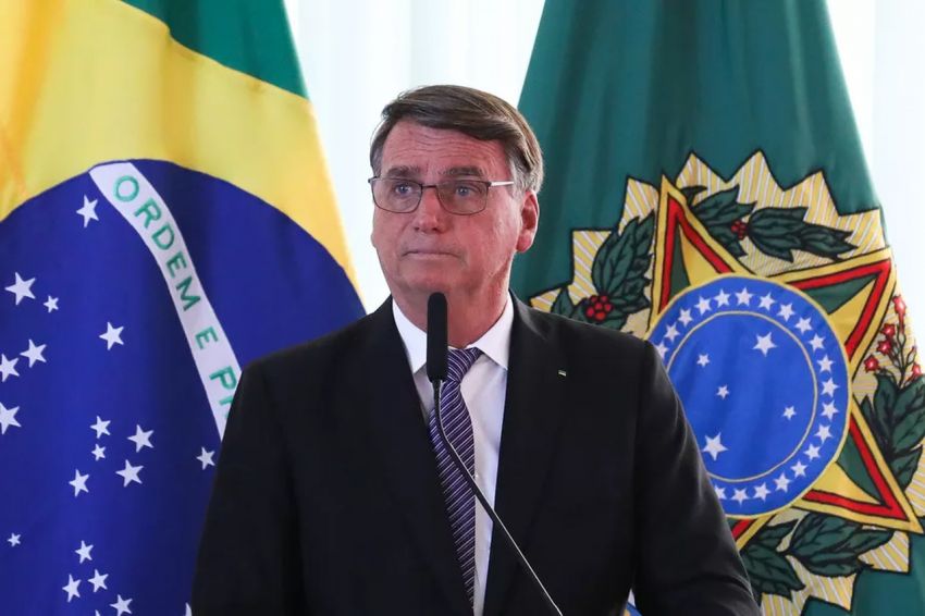Ministério Público Eleitoral pede no TSE que Bolsonaro seja multado por fala em encontro com embaixadores