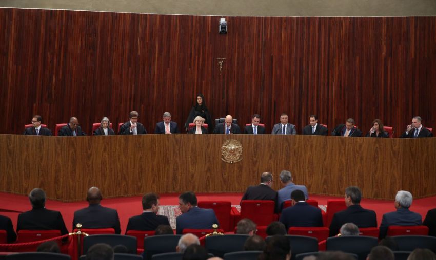 TSE empossa dois ministros indicados por Lula