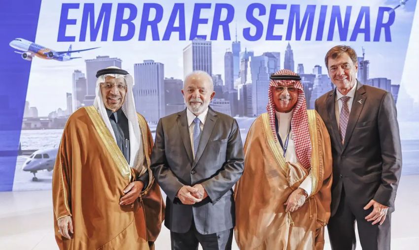Embraer assina três acordos de investimentos na Arábia Saudita