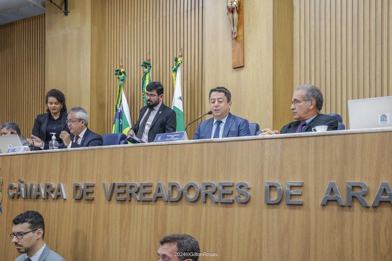 Câmara Municipal de Aracaju aprovou 14 proposituras na última terça-feira, 23