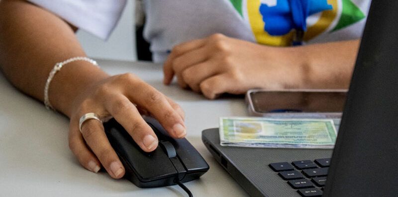 Seteem divulga edital de processo seletivo para estágio