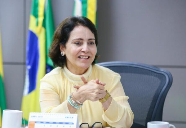 Prefeita reage com firmeza a ataques xenofóbicos de Arthur do Val e anuncia medidas judiciais