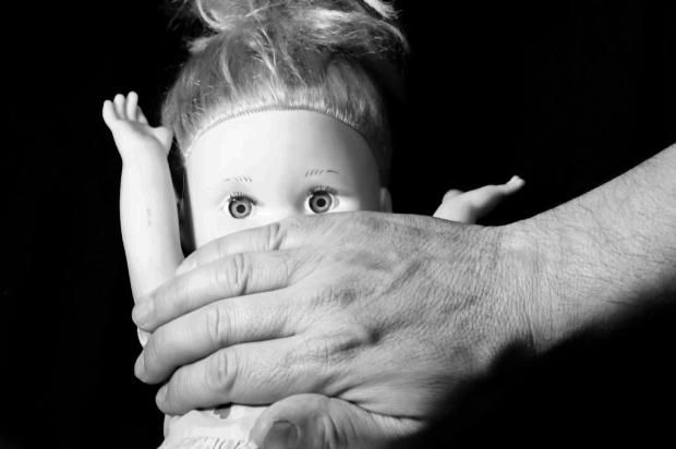 Como descobrir o abuso sexual contra crianças?