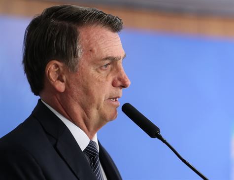 Bolsonaro desautoriza secretário e diz que não vai criar novo imposto