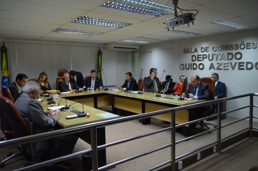 Confirmadas prestações de contas dos secretários da Fazenda e da Saúde