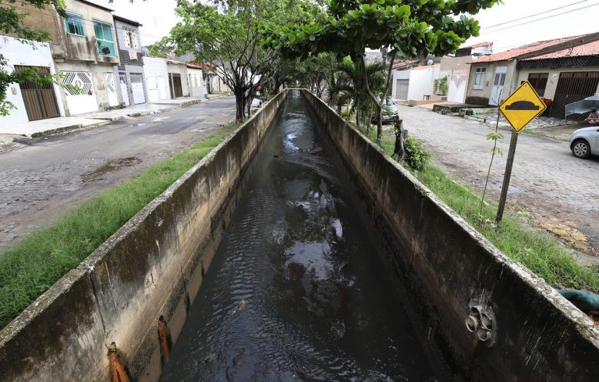 Com ação preventiva, Prefeitura evita transtornos gerados por transbordamento de canais
