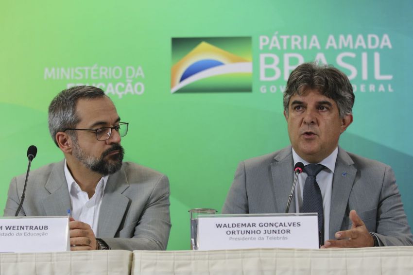 MEC libera R$ 60 milhões para internet nas escolas rurais