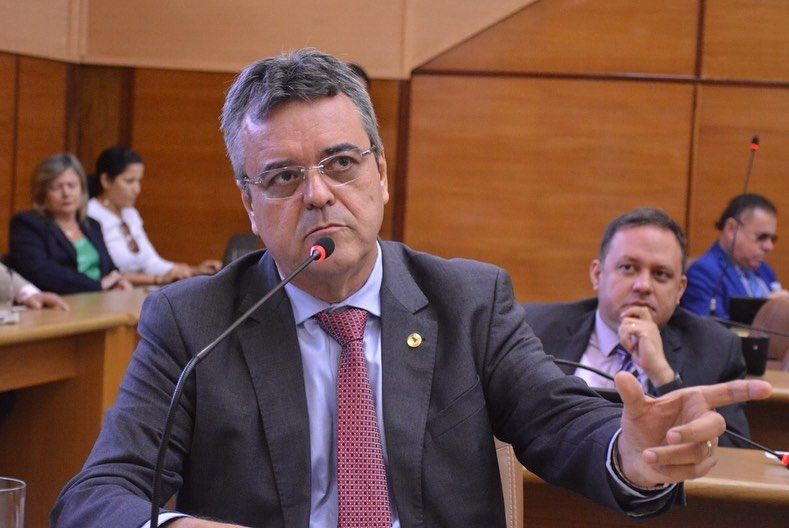 Luciano Pimentel reafirma preocupação com fechamento da Petrobras em SE