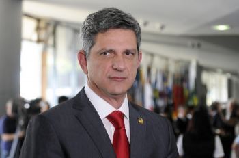 Documentos comprovam que MPE recomendou contrato sem licitação a Rogério Carvalho