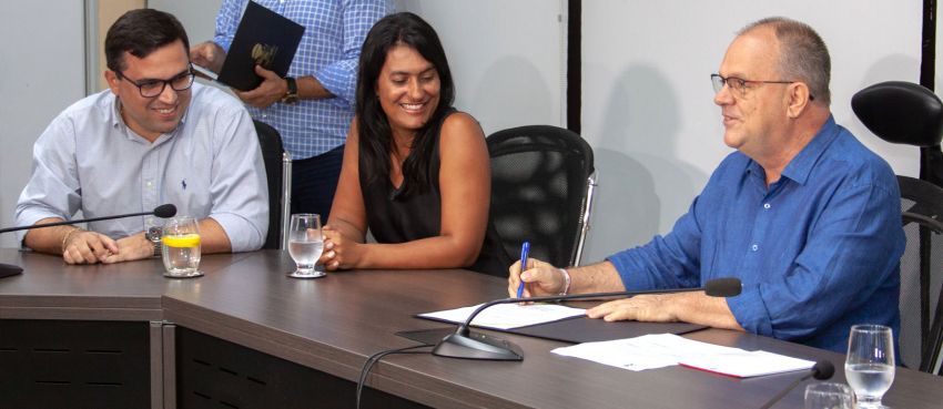 Belivaldo Chagas assina Decreto com as novas normas do Regulamento do Gás Canalizado do Estado de Sergipe