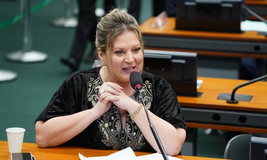 Ex-líder do governo afirma ter dito a Bolsonaro que não é 'gado'