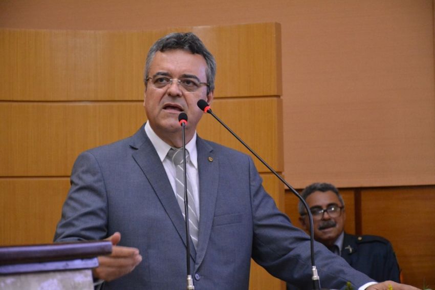 Luciano Pimentel critica revisão de regras sobre energia solar proposta pela Aneel