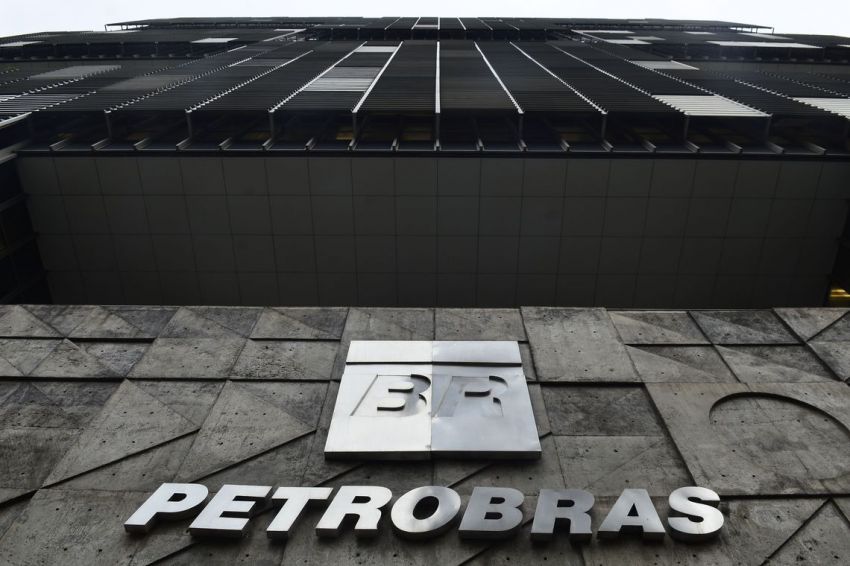 Petrobras assina contrato de venda da Liquigás por R$ 3,7 bi