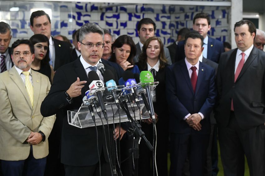 Alessandro Vieira apresenta Agenda para o Desenvolvimento Social do Brasil