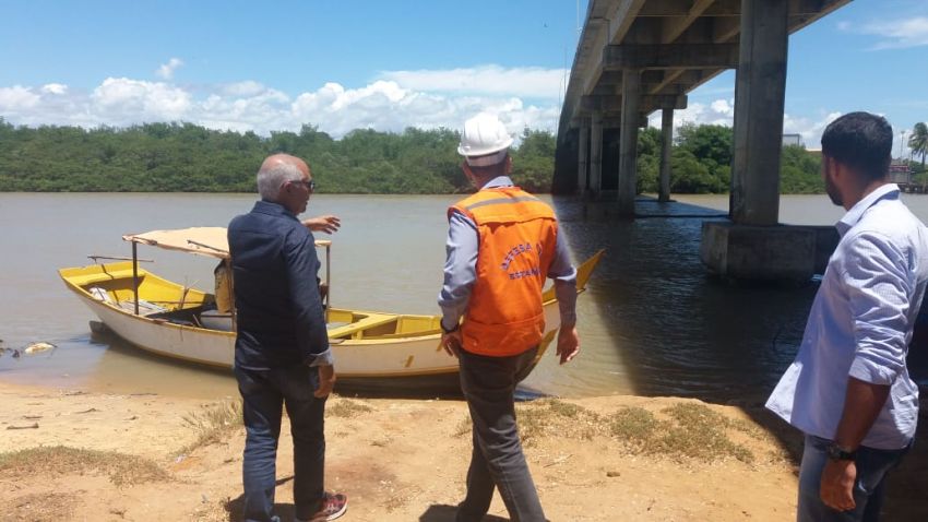 Ponte sobre o rio Japaratuba é interditada