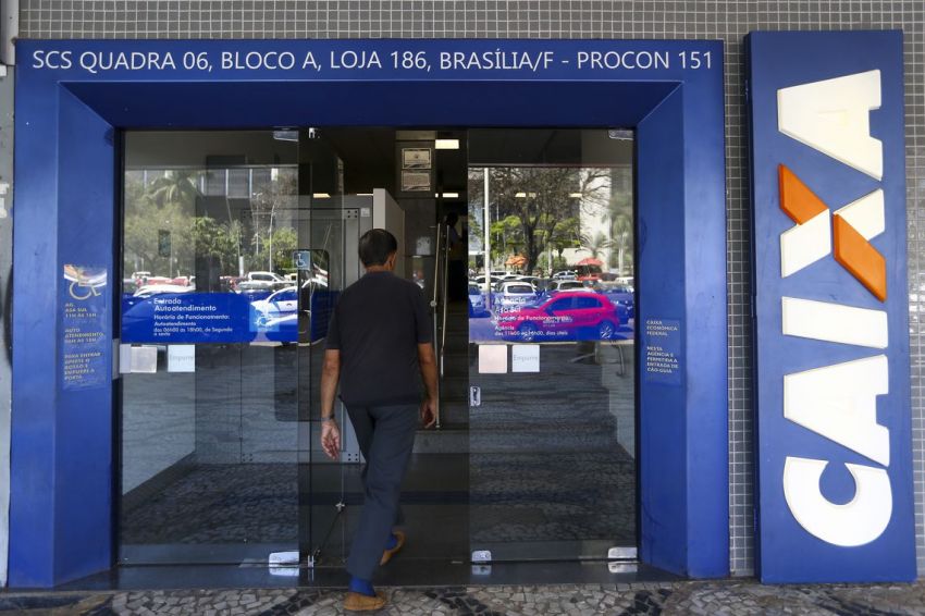 Caixa começa a pagar auxílio emergencial a pescador na próxima segunda