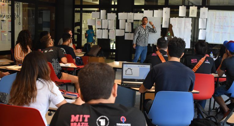 Programa MIT Global Startups Labs estimula a criatividade dos estudantes