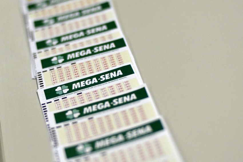 Mega-Sena deve pagar hoje prêmio de R$ 80 milhões