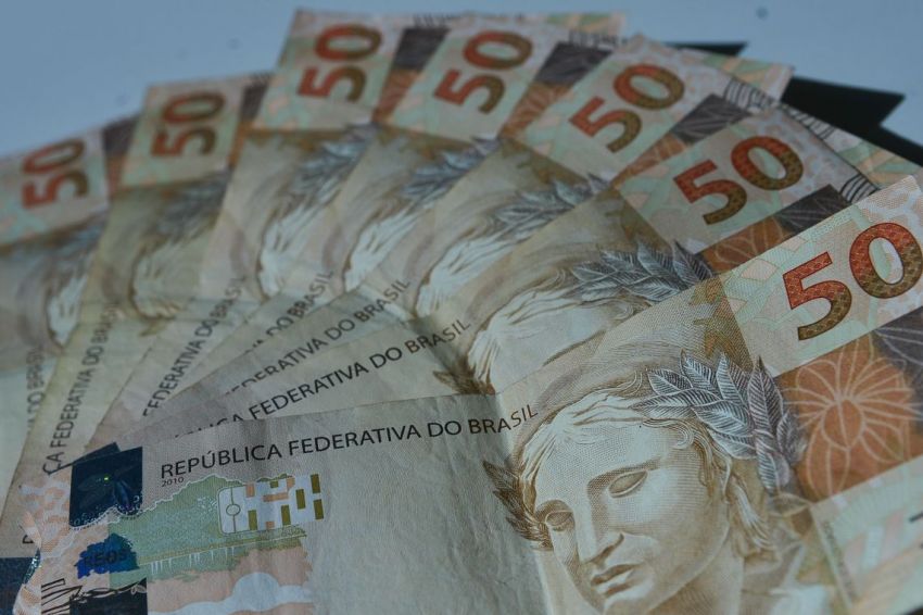 Mercado financeiro reduz estimativa de inflação para 3,25% este ano
