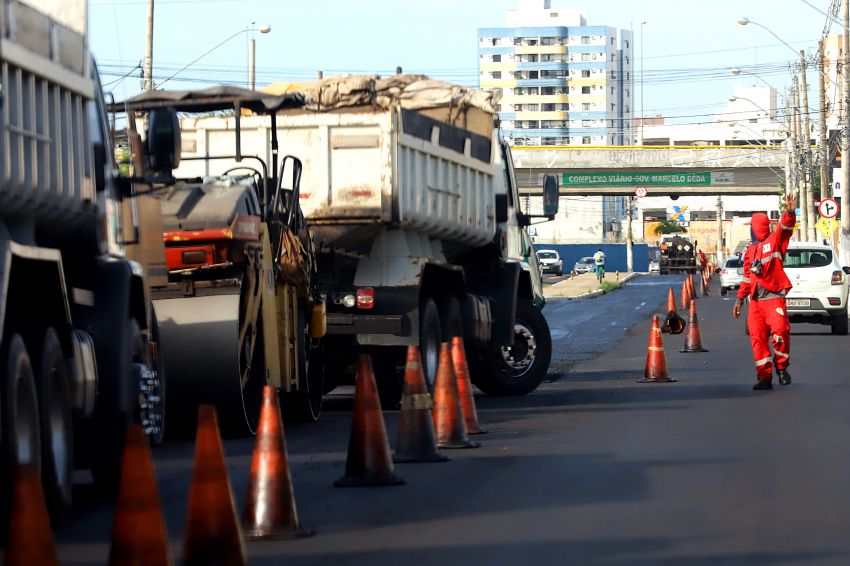 Recapeamento melhora condições de trafegabilidade das vias do corredor Centro/Jardins