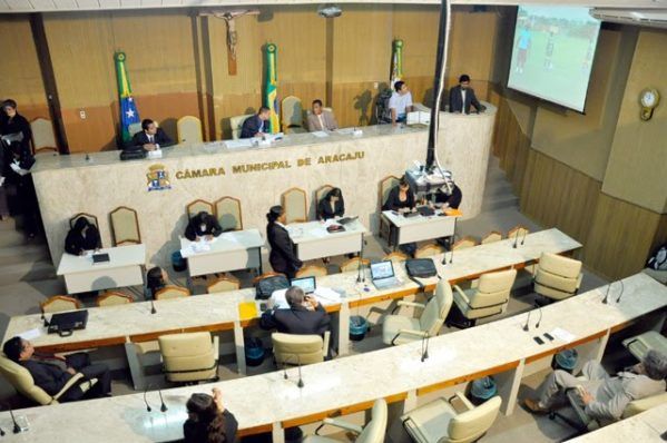 Plenário aprova em 1ª discussão Lei das Fachadas e PL da remissão do IPTU