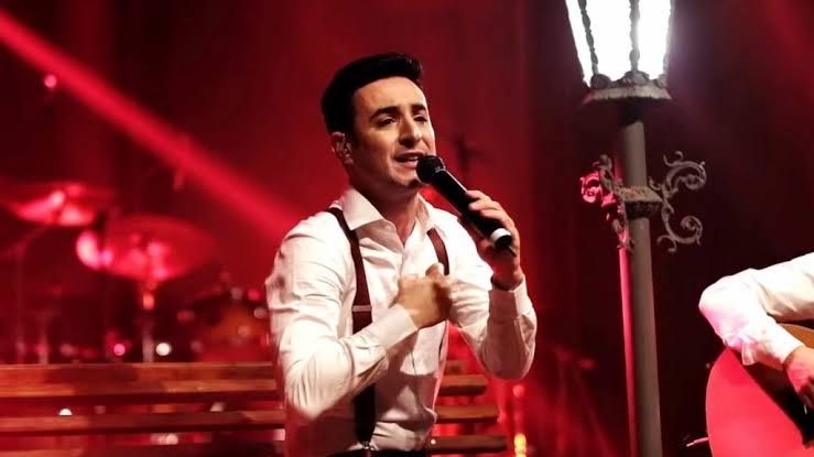 Cantor gospel Leandro Borges faz show pela primeira vez em Socorro