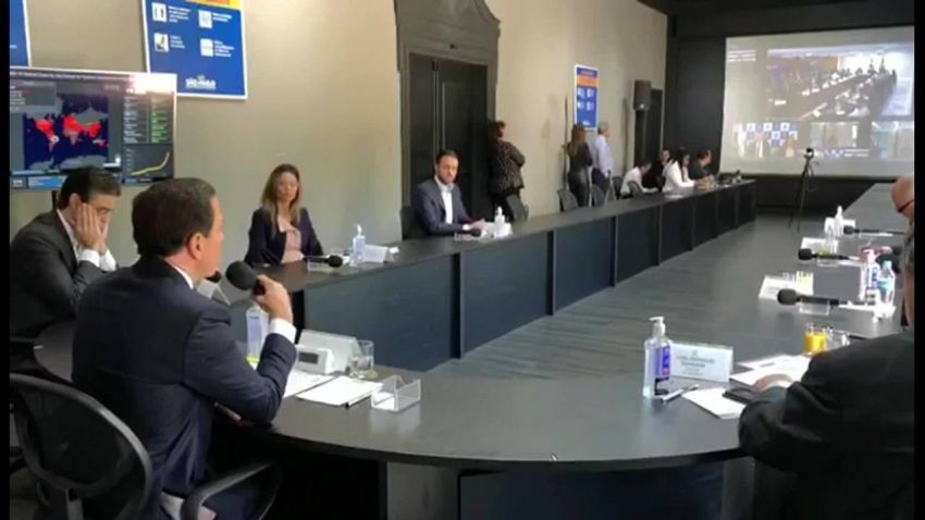 Em reunião sobre coronavírus, Bolsonaro e Doria trocam acusações