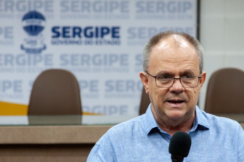 Belivaldo sanciona lei que proíbe empresas a cobrarem multa por fidelidade de clientes desempregados / demitidos