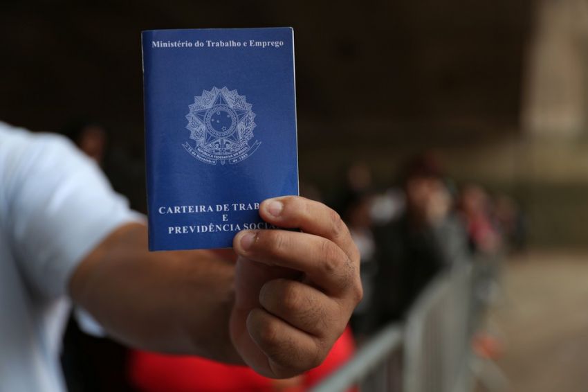Desemprego aumentou em 12 estados com avanço do coronavírus