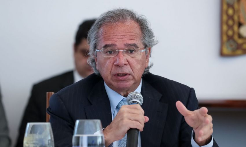 Guedes negocia agenda pós-pandemia com Centrão. Deputado sergipano integra frente