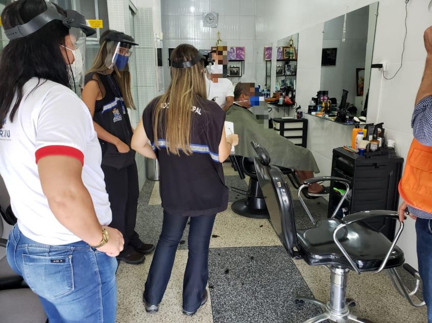 Vigilância Sanitária de Aracaju fiscaliza retomada das atividades de salões e barbearias