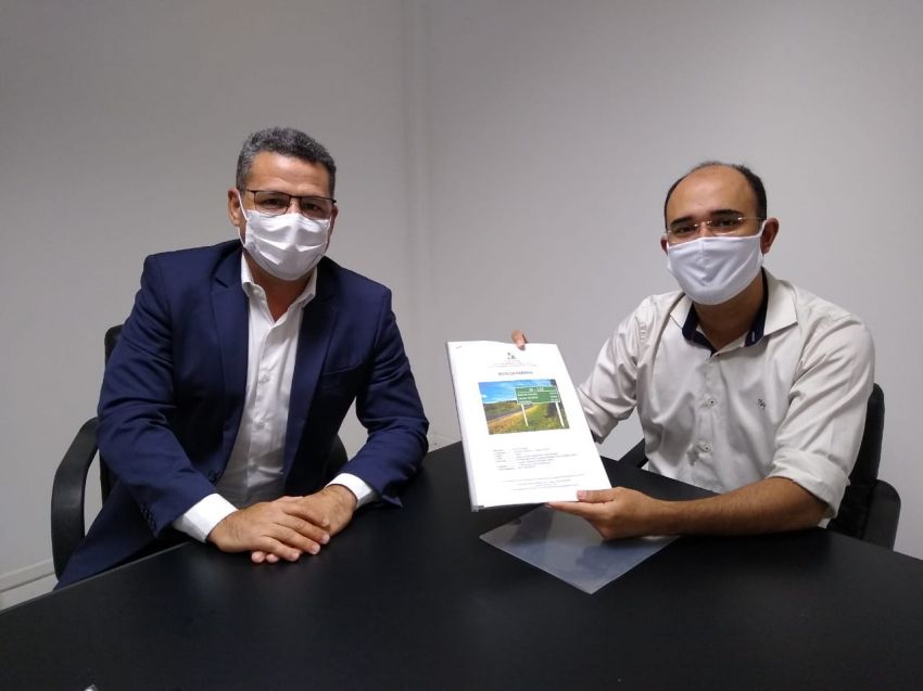 Governo de Sergipe e Prefeitura de Campo do Brito discutem criação de rota turística da farinha