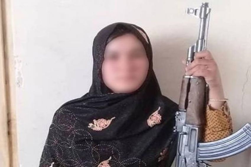 Garota de 16 anos se vinga e mata talibãs após morte dos pais no Afeganistão