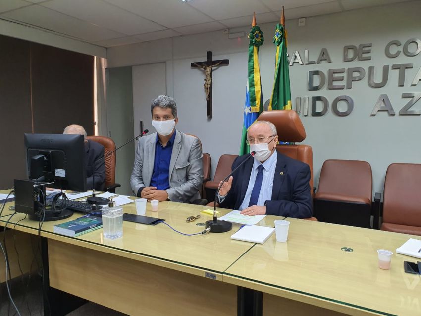 Líder da oposição afirma que não é hora de pensar em Lockdown