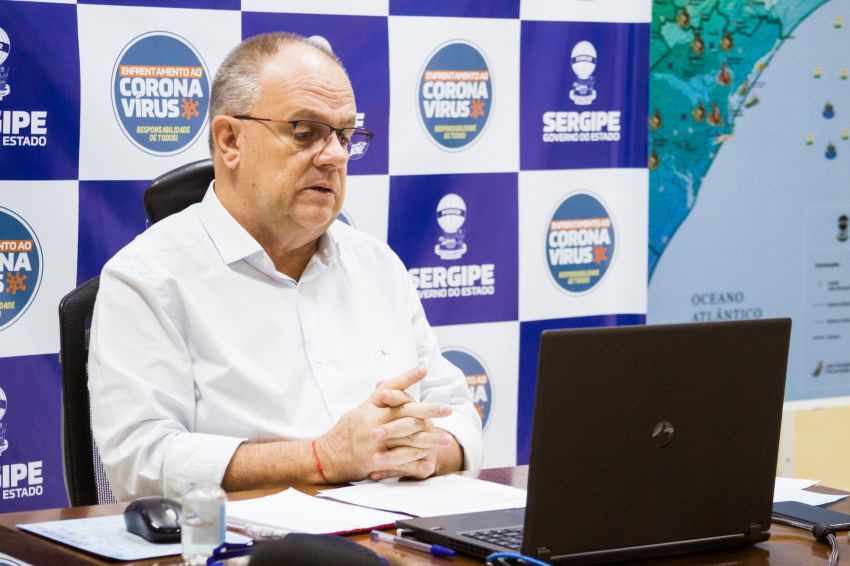Governador dialoga com a Petrobras sobre projetos em Sergipe
