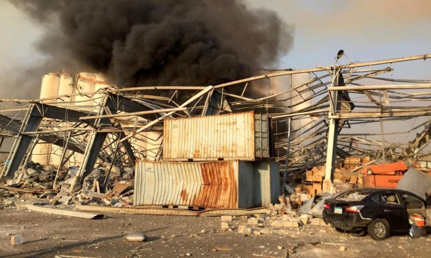 Grande explosão em Beirute deixa ao menos 10 mortos
