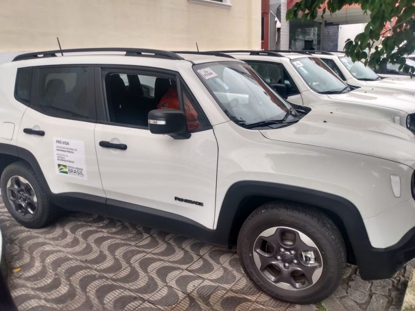 Governo entrega veículos aos núcleos psicossociais das instituições da segurança pública