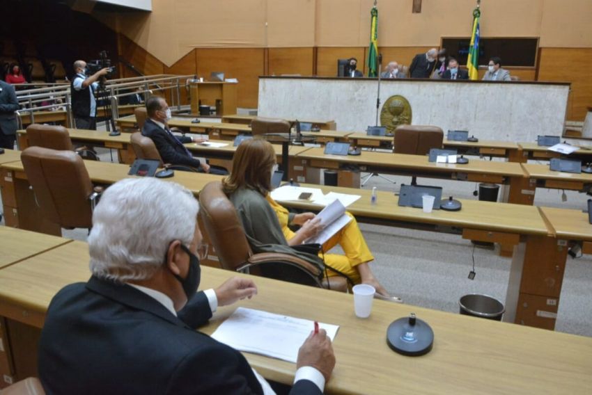 Deputados aprovam decreto de intervenção em Canindé