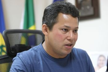 Justiça volta a afastar Sukita de campanha eleitoral por propaganda irregular em Capela