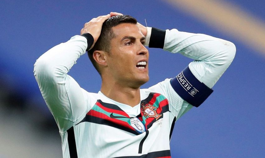 Cristiano Ronaldo testa positivo e desfalca Portugal na Liga das Nações