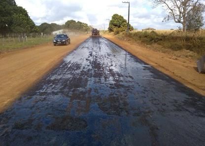 Rodovia entre Aquidabã e Graccho Cardoso começa a receber camada asfáltica