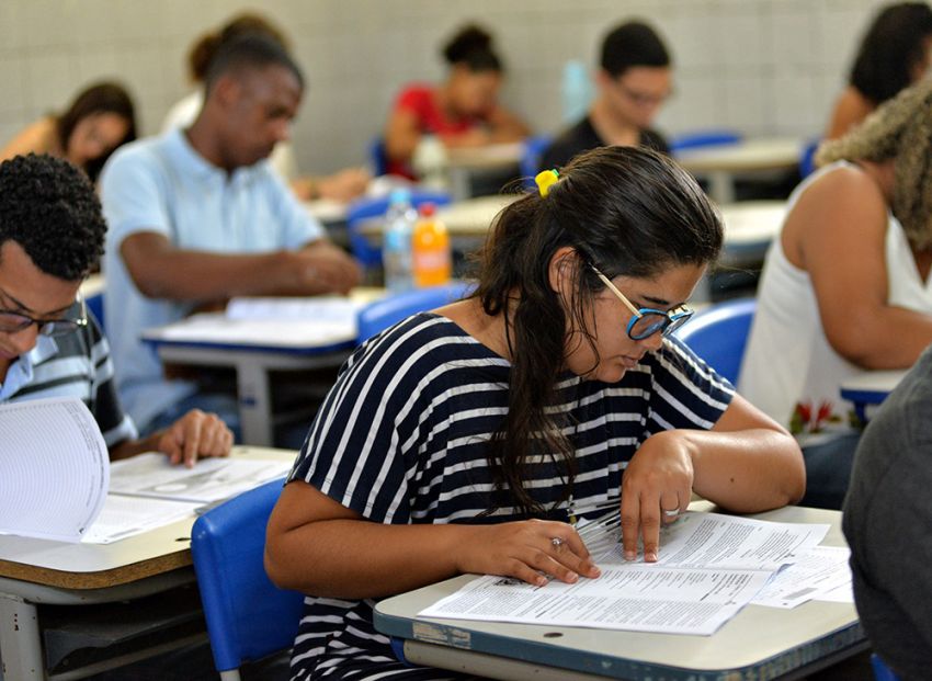 Revisão Final para o Enem ocorre nos períodos de 13 a 15 e 21 a 22 de janeiro no YouTube e TV Alese