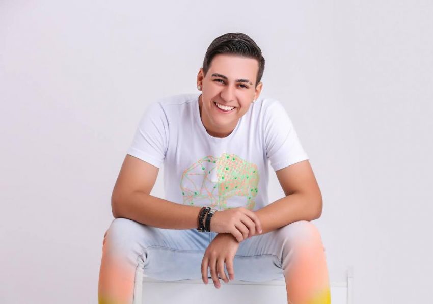 Novo disco de Gustavinho Playboyzinho é disponibilizado nas plataformas digitais
