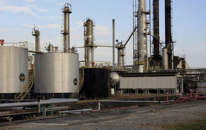 Governo de Sergipe discute incentivo para implantação de formuladora de combustíveis em Barra dos Coqueiros
