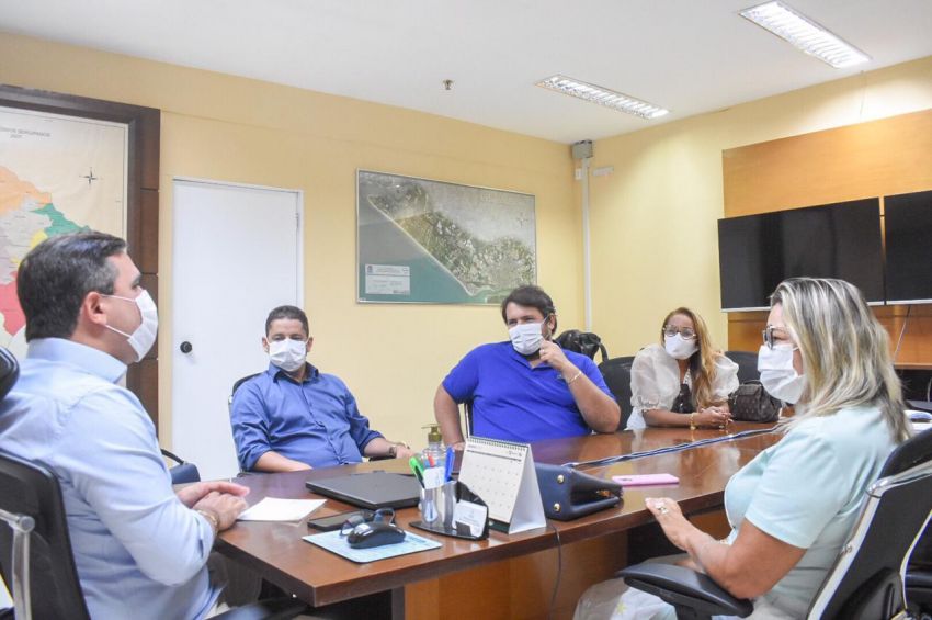 Em reunião com secretário geral, Janier Mota busca ações resolutivas para Itabaianinha