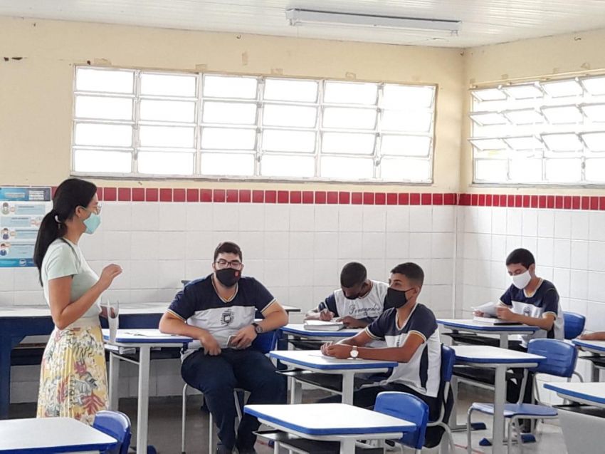 Secretaria de Educação estabelece diretrizes para o funcionamento das escolas da rede estadual em 2021